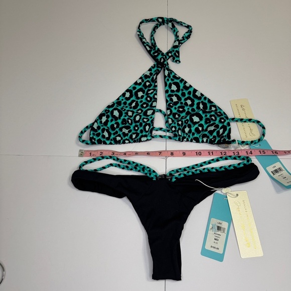 Beach Bunny Lex Bikini Set – Leopard Print Top S / Tango Bottom M – MSRP $215 - Picture 3 of 9